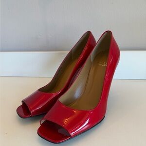 Stuwart Weitzman Red Patent Leather pumps made in Italy 8.5